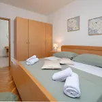 Nest Ciovo Διαμέρισμα *