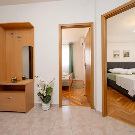 Nest Ciovo Trogir