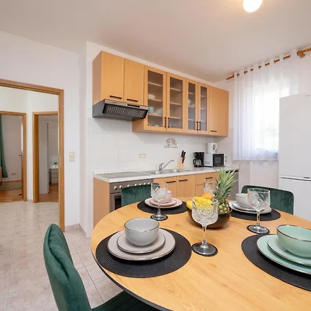 Nest Ciovo * Trogir