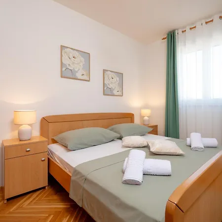 Nest Ciovo Apartment