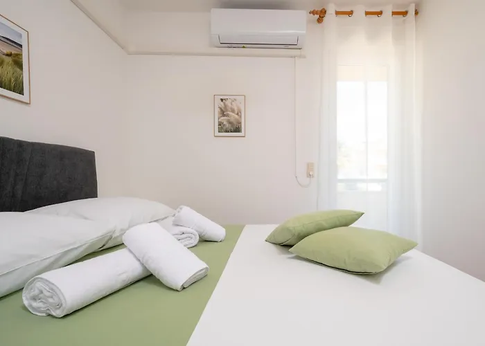 公寓 Nest Ciovo *